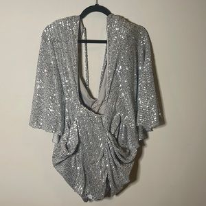 Silver XS Center of Attention Sequins Dress - ELLAÉ LISQUÉ